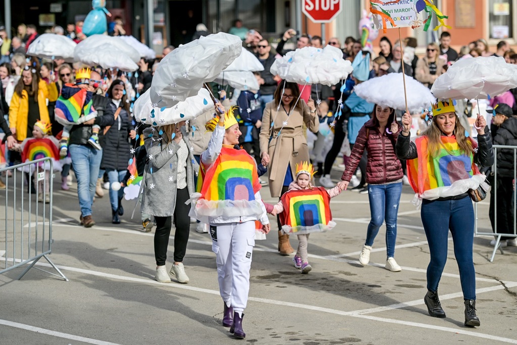 dječji fašnik v marofu