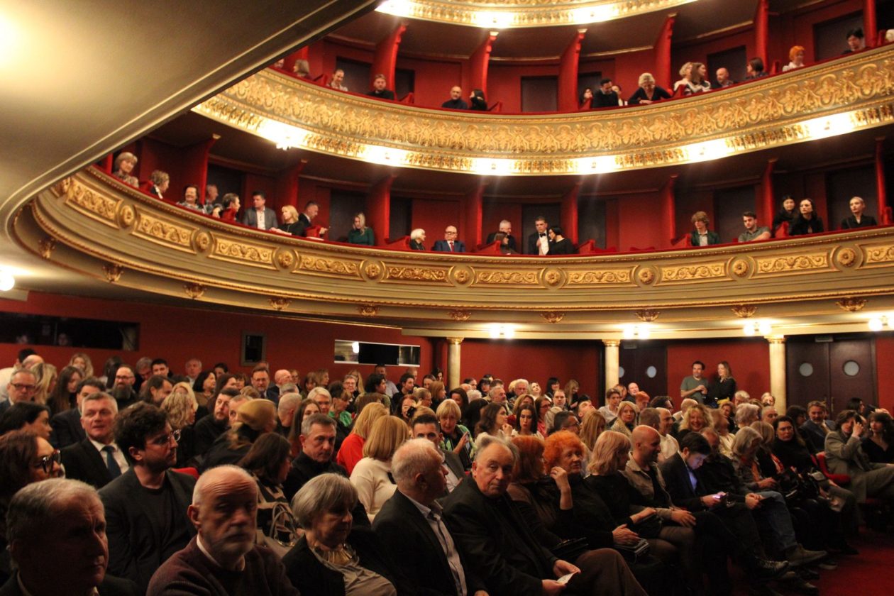 657203863_1618384062976378_765403994151601018_n