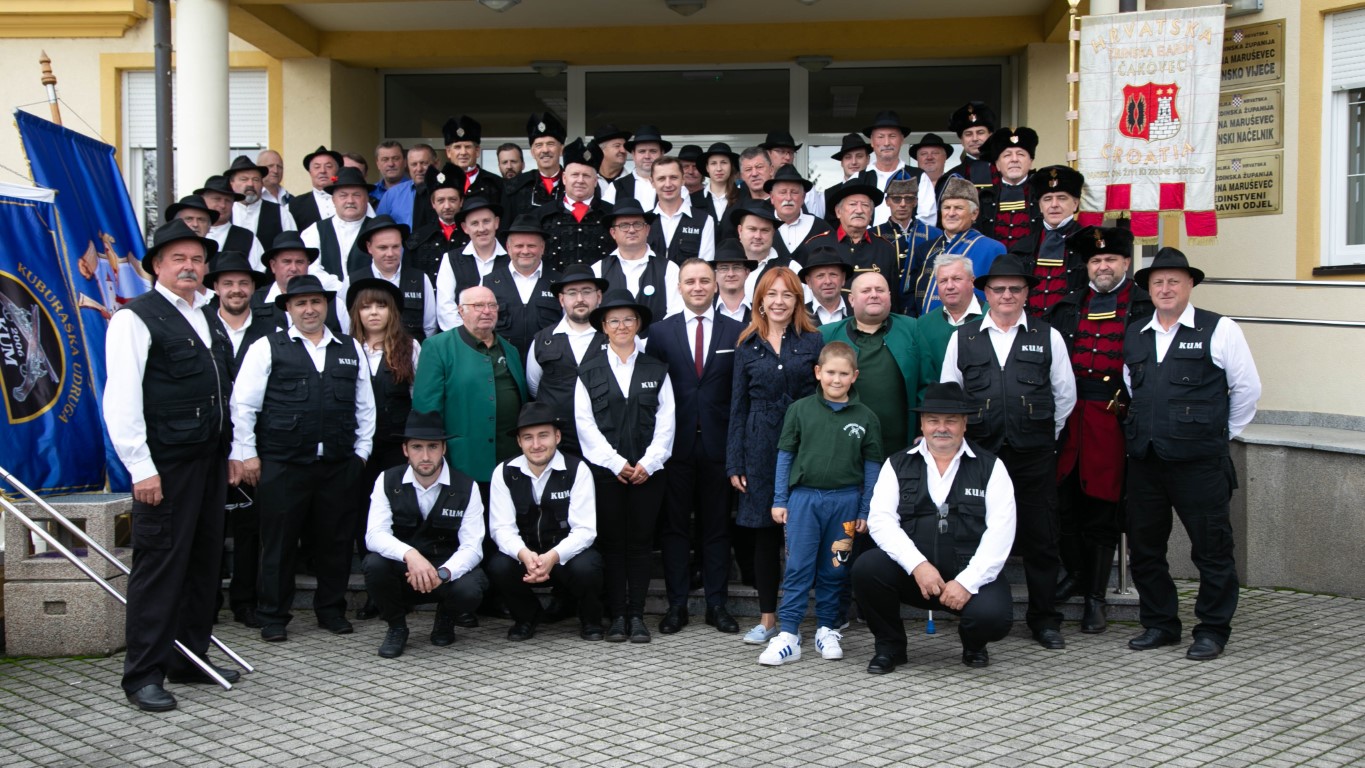 Image 5489732 (auto)