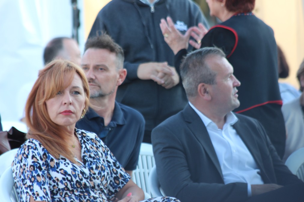 Image 5416532 (auto)