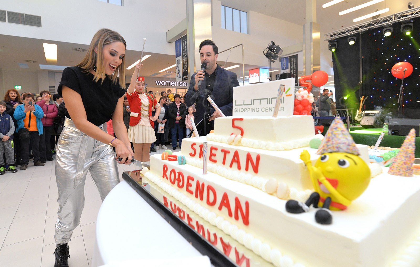 Lumini – peti rođendan Lumini – peti rođendan