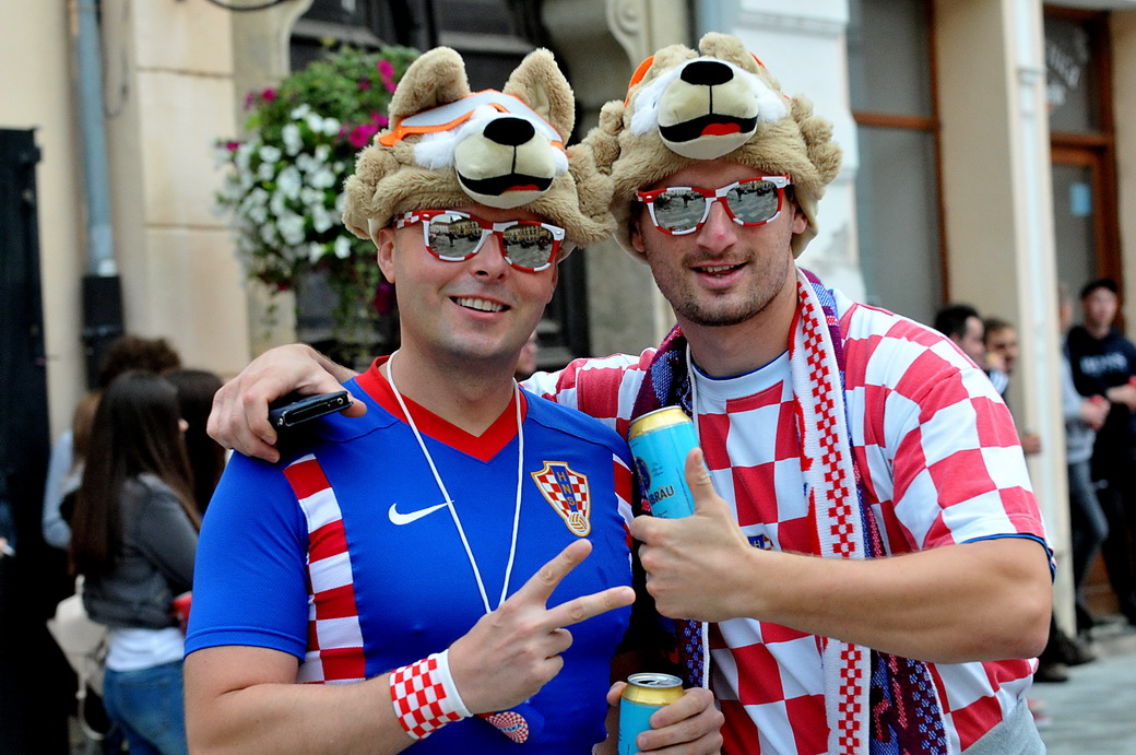 Navijači na Korzu, utakmica Hrvatska – Engleska