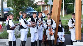 Image 5418988 (auto)