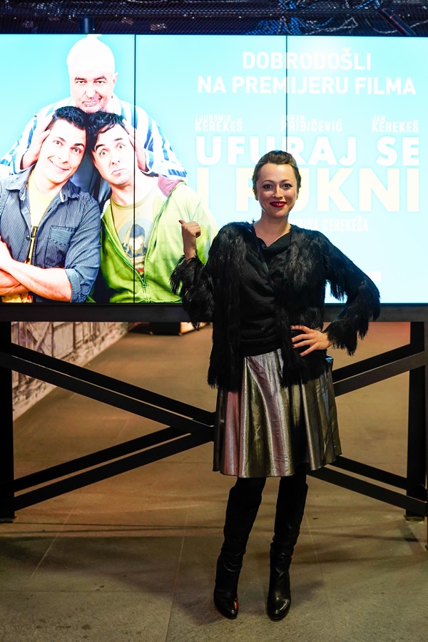 Ufuraj se i pukni, premijera Zagreb
