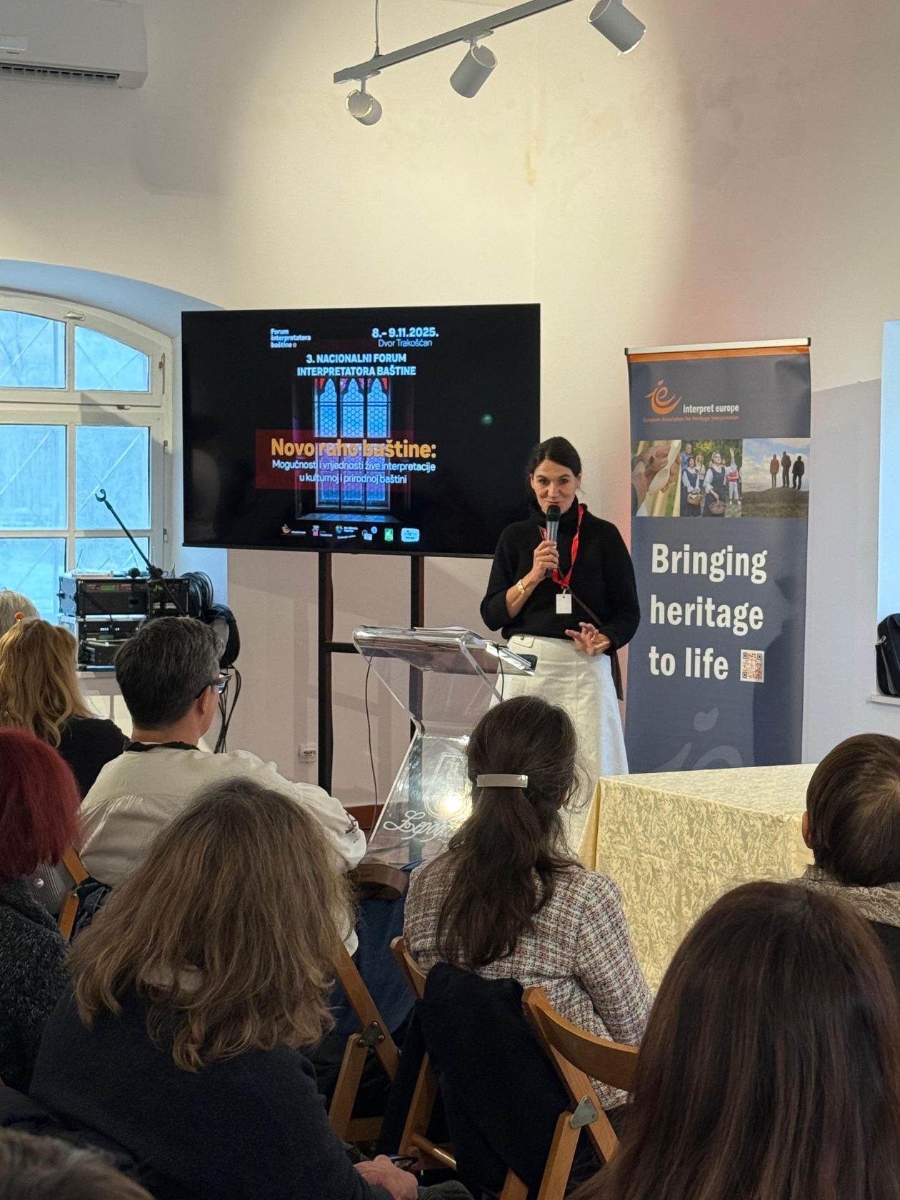 6B1EACC6-371C-42DE-8B1E-EB7B5B4DB603