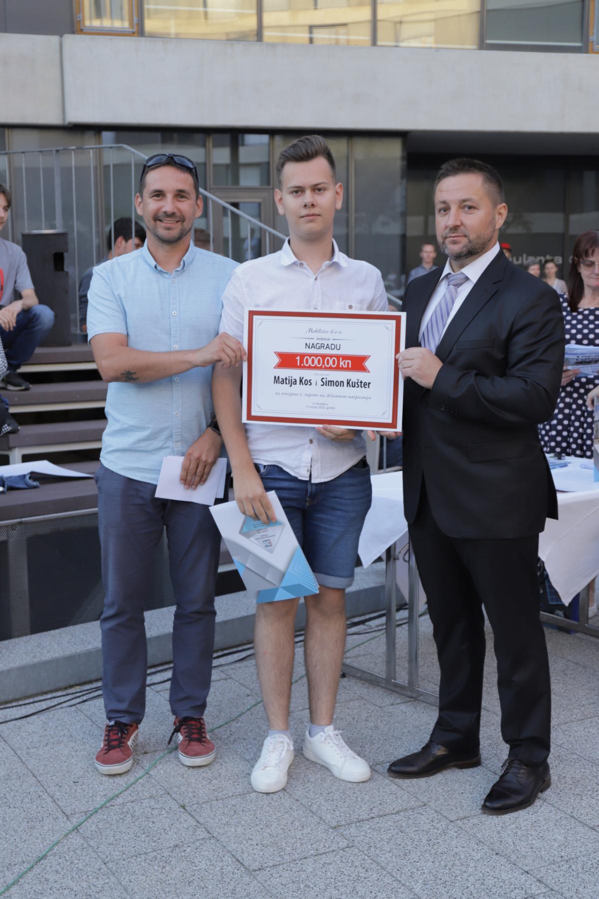 Image 5418908 (auto) Image 5418908 (auto)