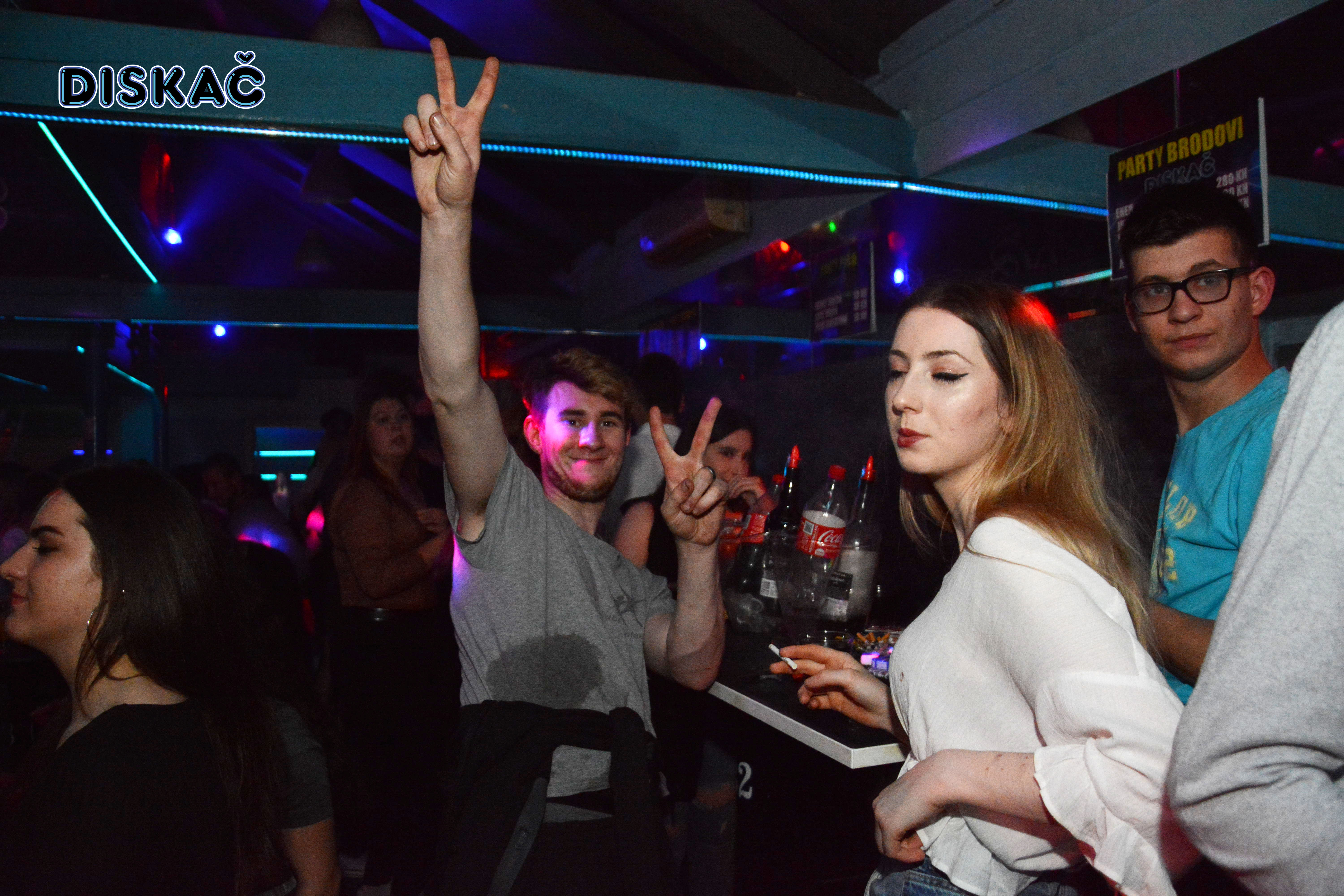 Diskac_Studentski Mega Party_Shooters_Boat_Party