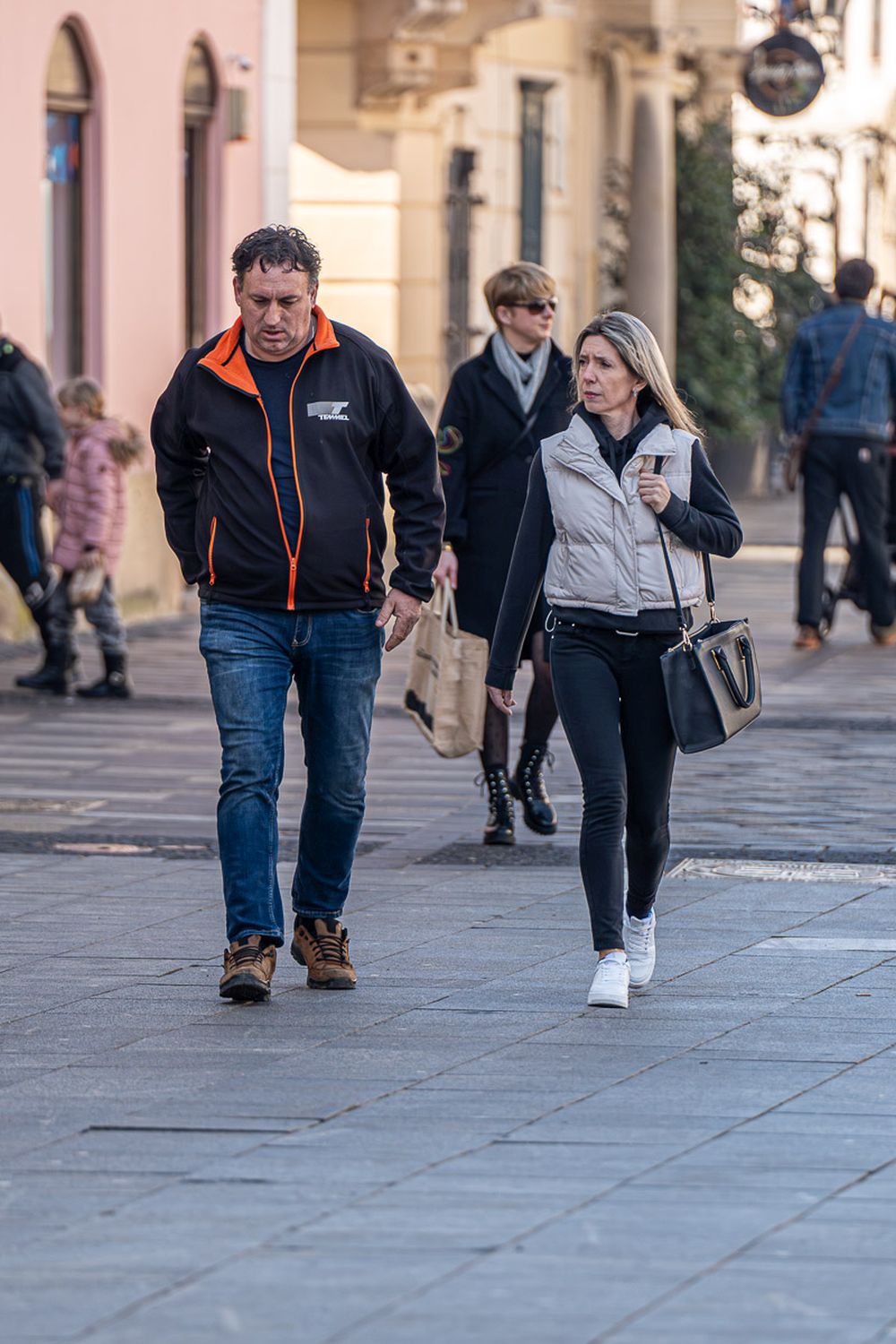 Image 5980573 (auto)