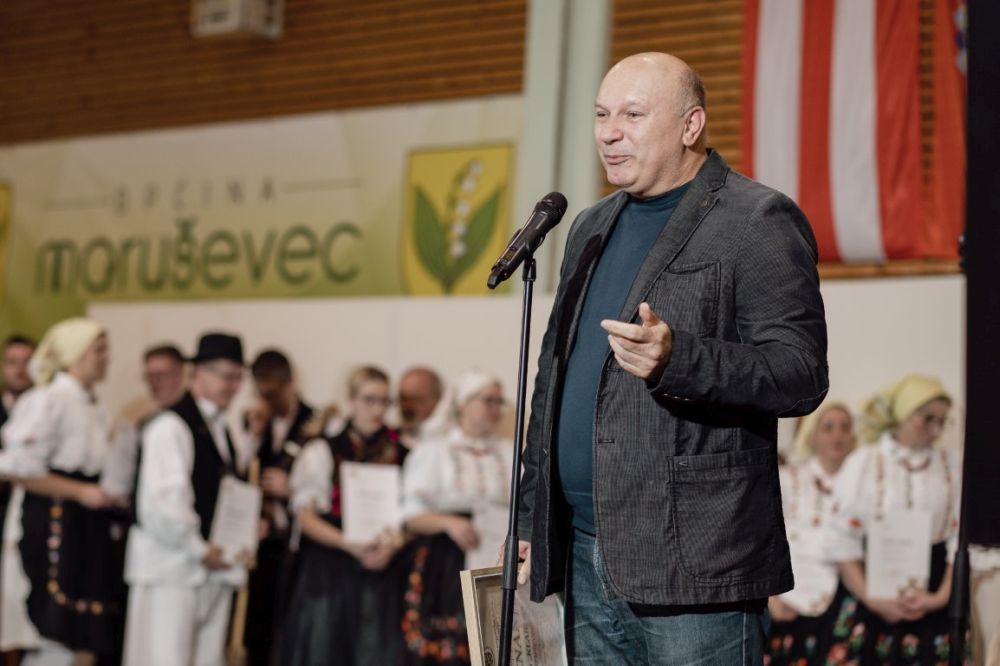 Image 5911861 (auto)