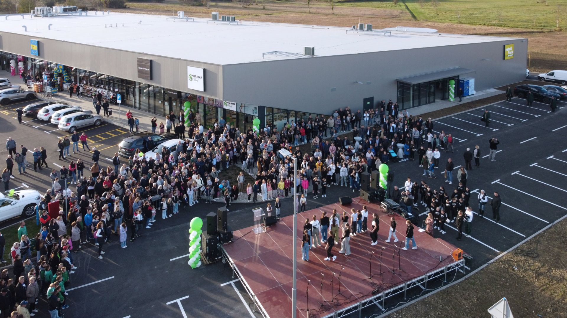 Image 5873393 (auto)