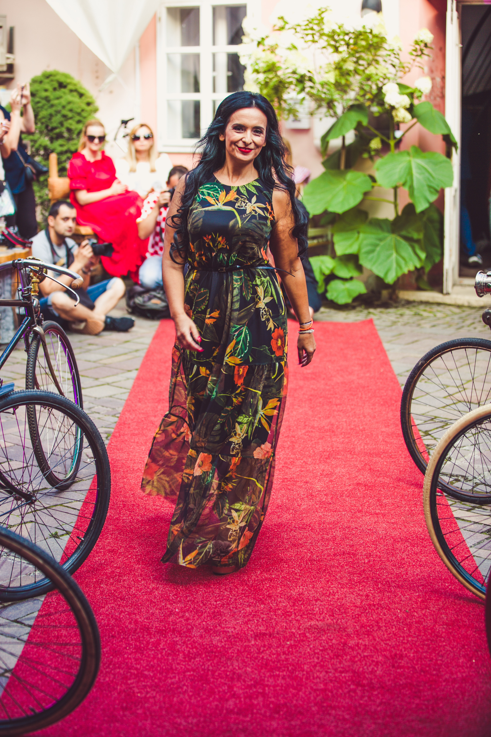 Image 2729515 (auto) Image 2729515 (auto)