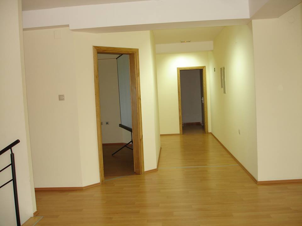 3629152357198770996418275231n41