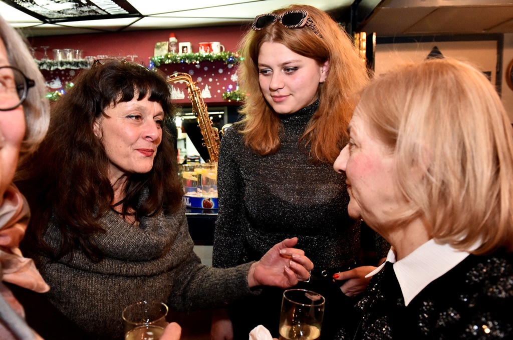 Image 5946405 (auto)