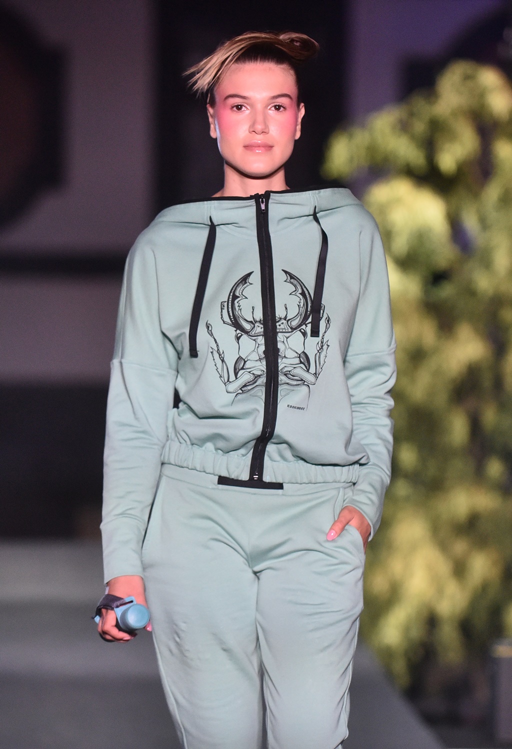 Image 5732347 (auto)