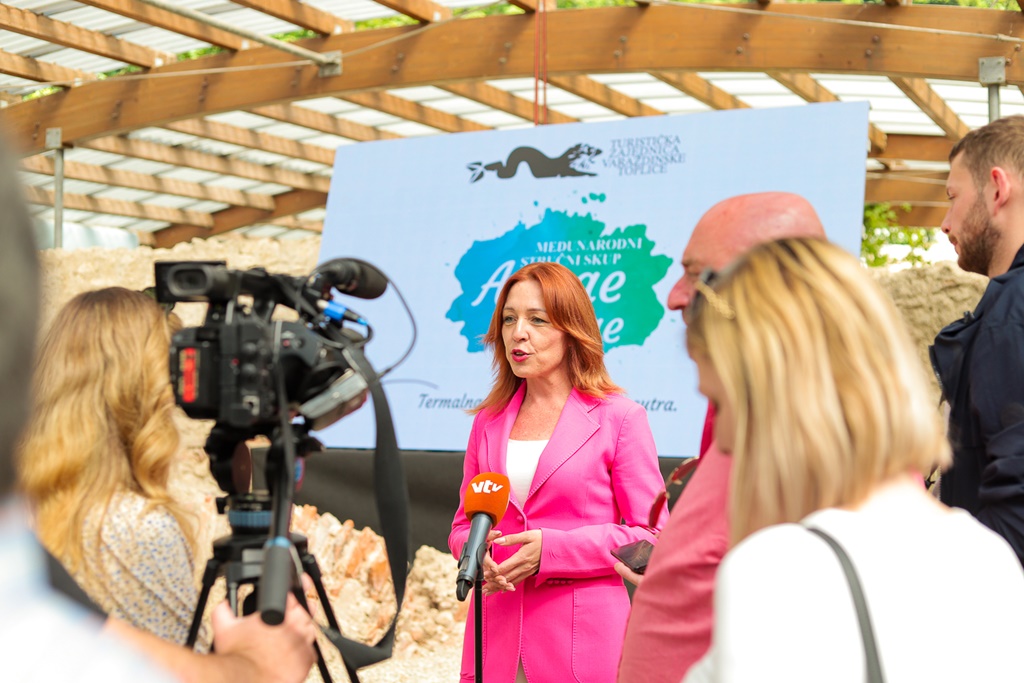 Image 5717919 (auto)