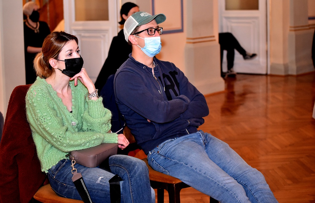 Image 4860928 (auto)