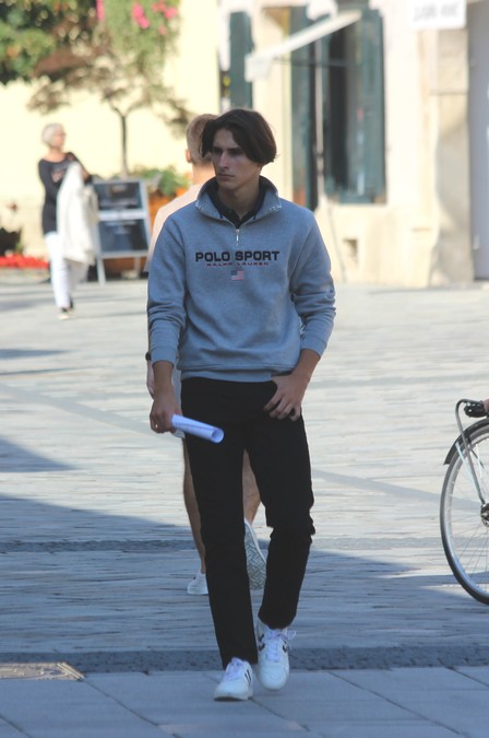 Image 5464600 (auto)