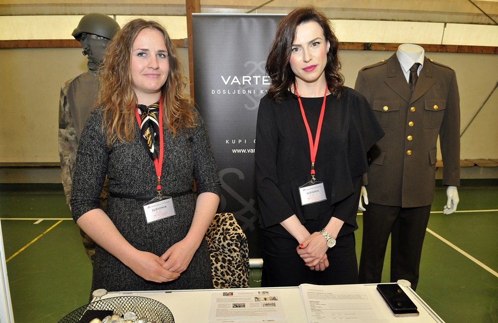 Image 3592617 (auto)