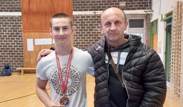 Image 5253374 (auto)