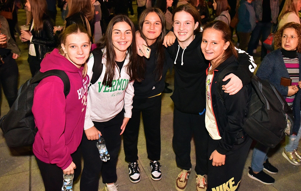 Image 5861451 (auto)