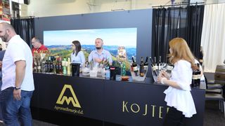 urbanovo201802387511