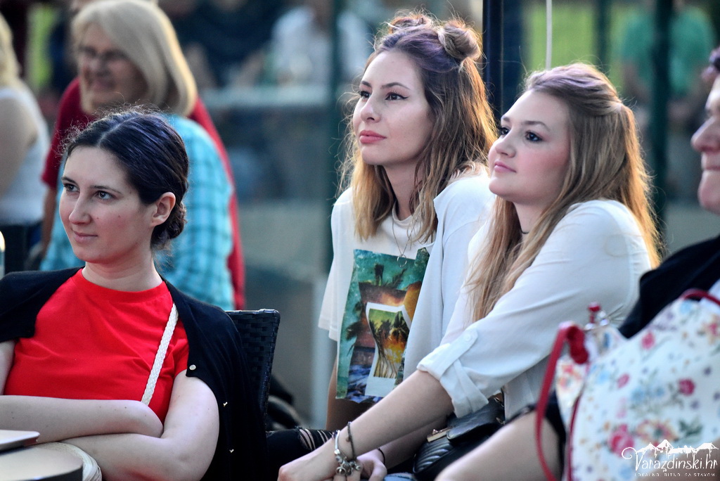 Image 4532204 (auto)