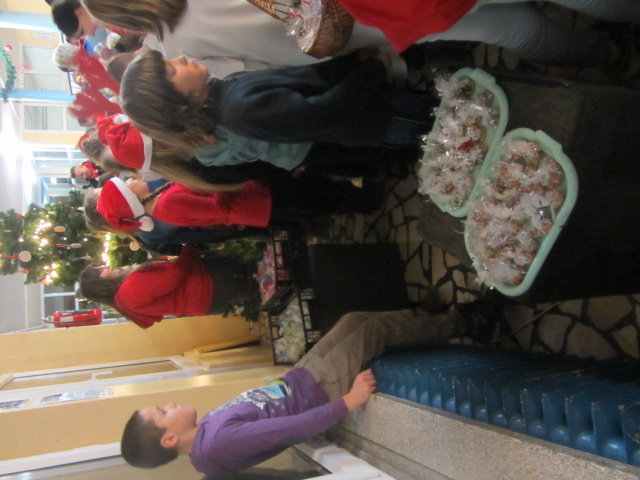 Božićni sajam u V. osnovnoj školi