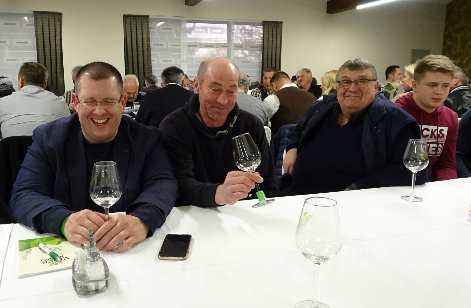 Image 4076777 (auto)