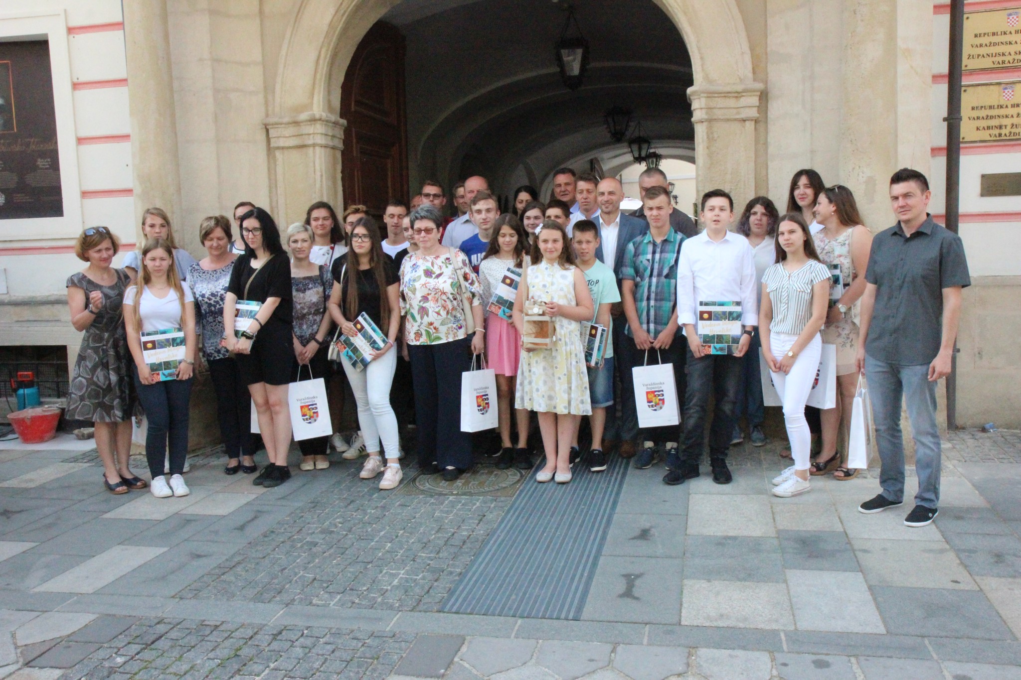 Image 3683899 (auto)