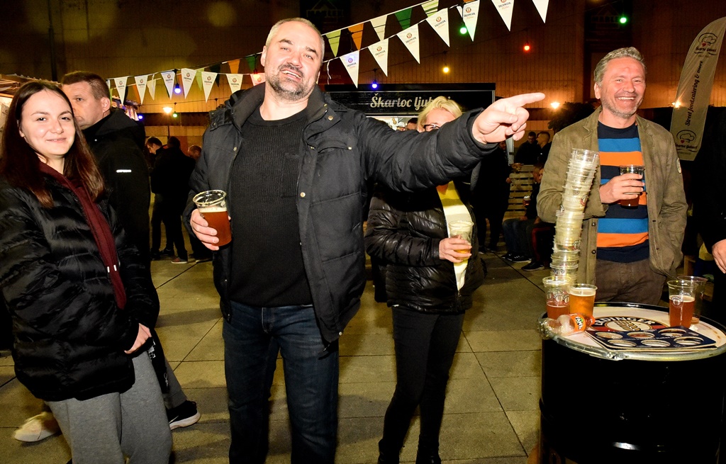 Image 5493568 (auto)