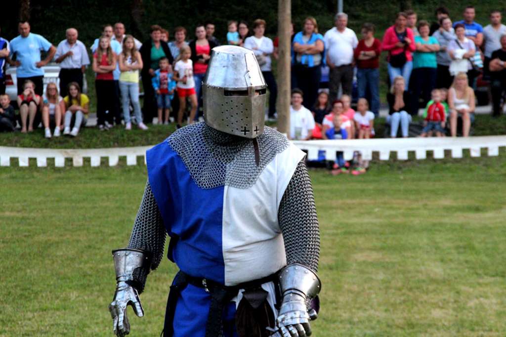 visnjicavitezovi01794544