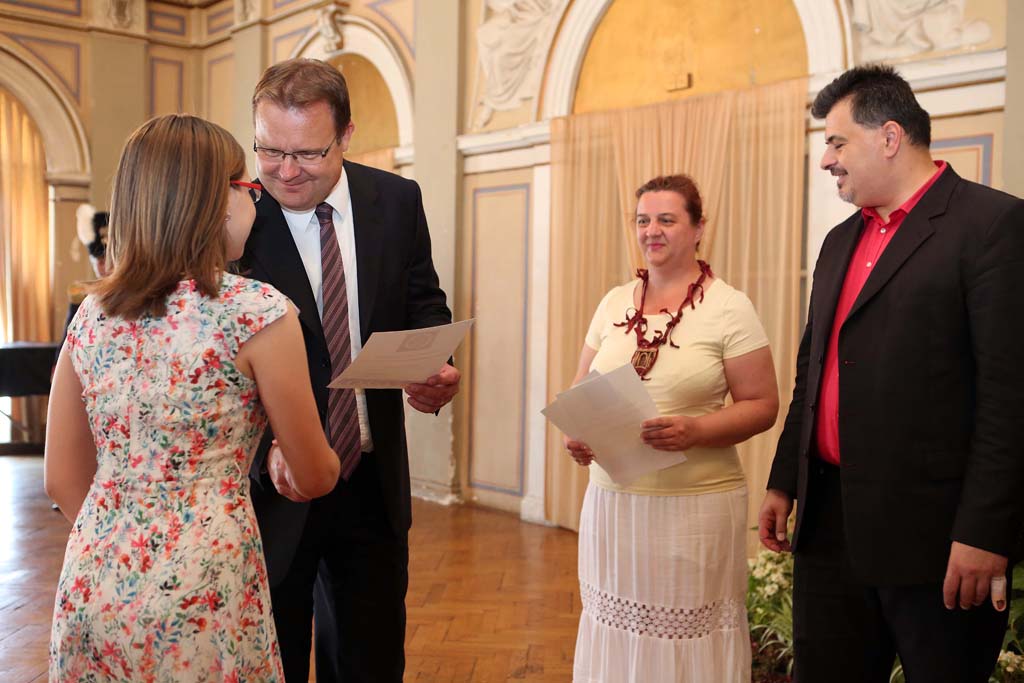 dodjeladiplomahnk3740033