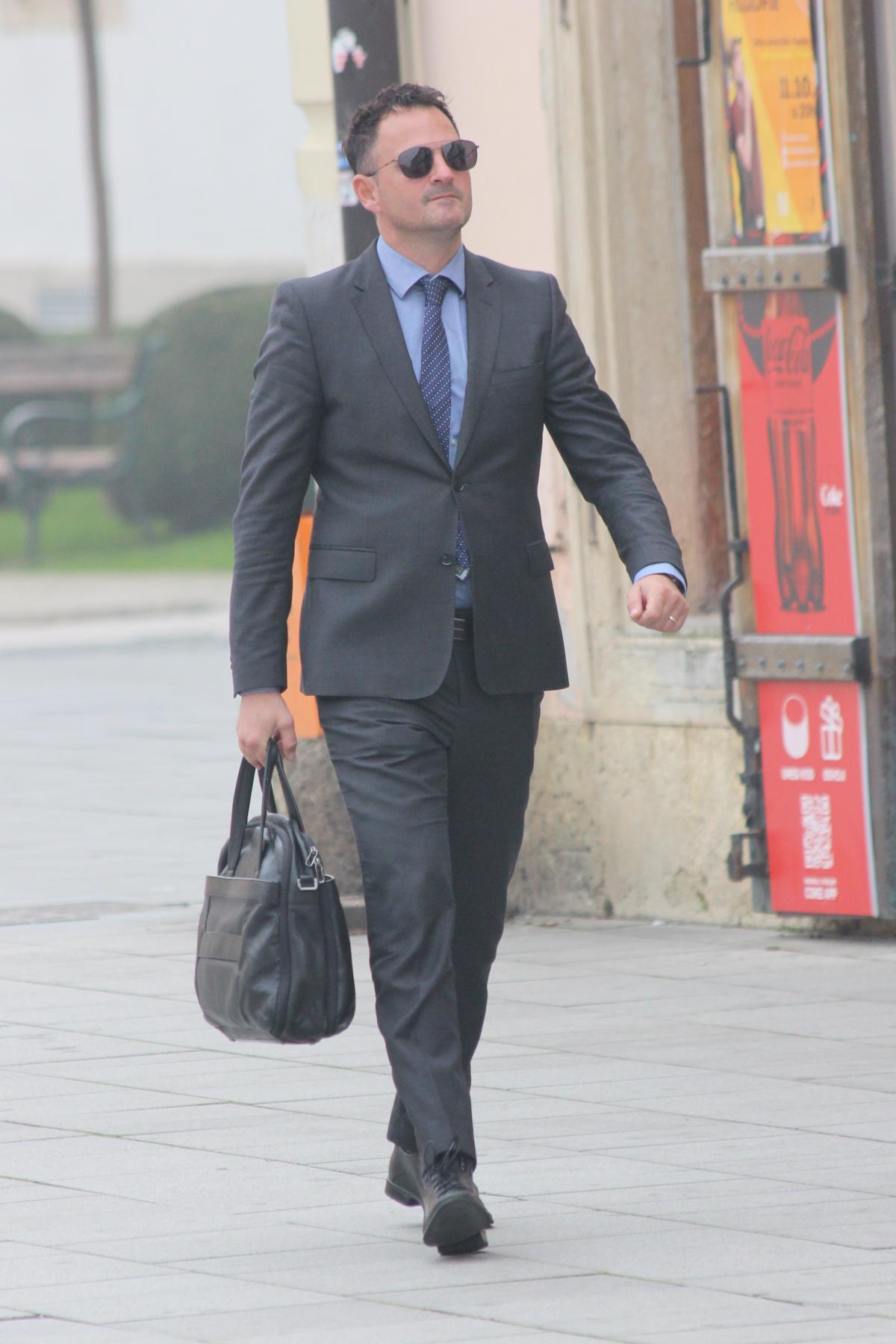 Image 5497402 (auto)