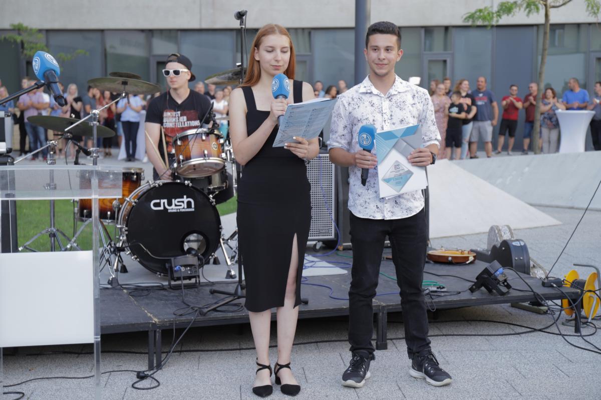 Image 5418848 (auto) Image 5418848 (auto)