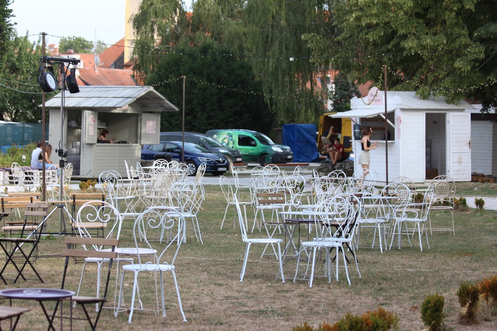 Image 5449734 (auto)