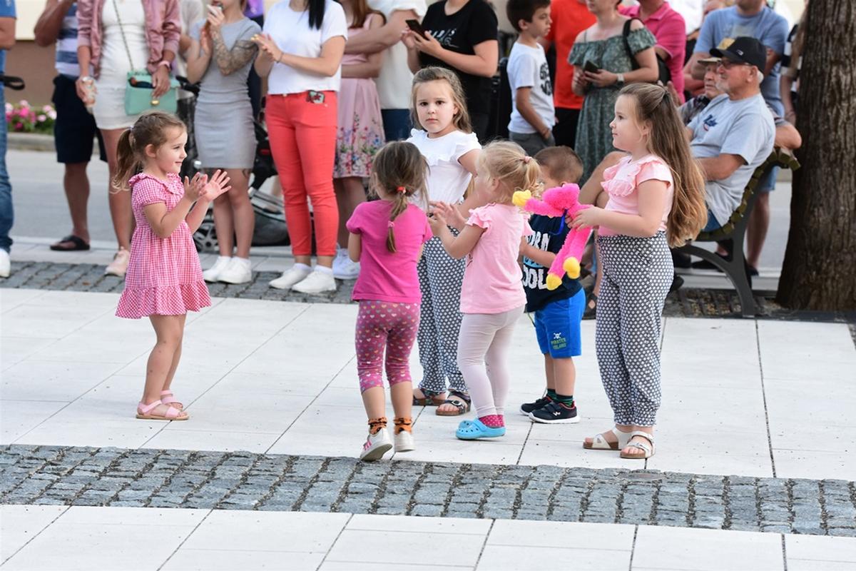 Image 5420552 (auto)