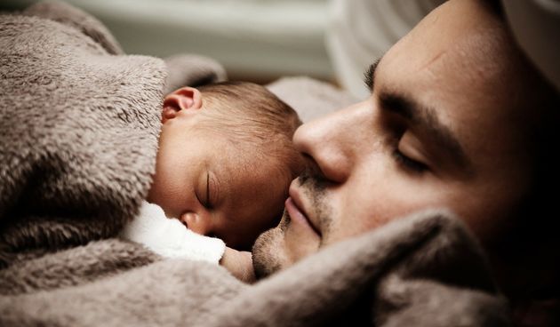 spavanje, otac i kći