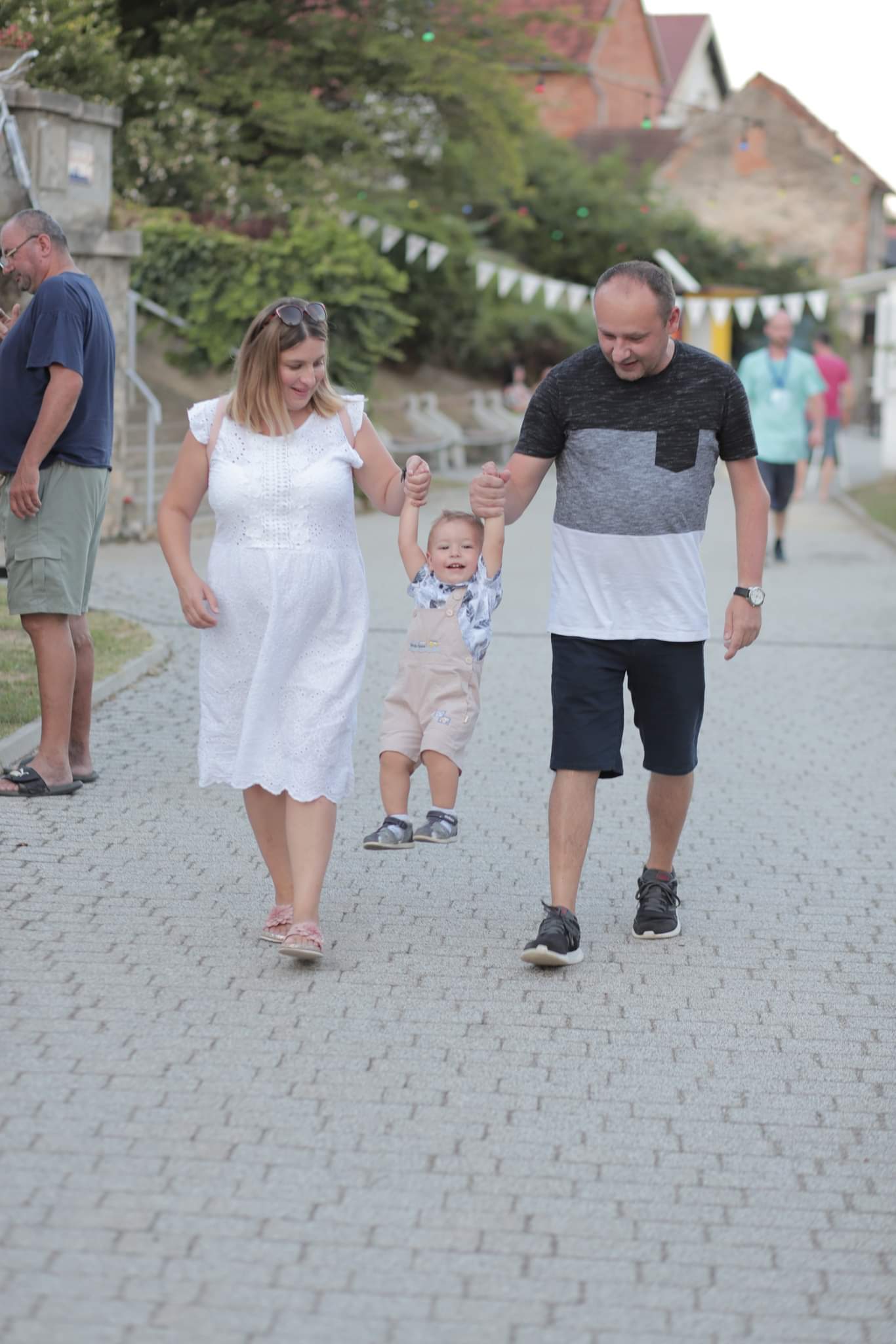 Image 5440254 (auto)