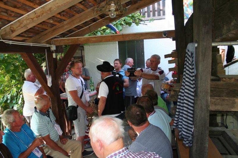 Image 3786179 (auto)