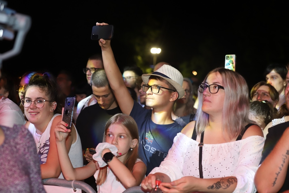 Image 5435994 (auto)