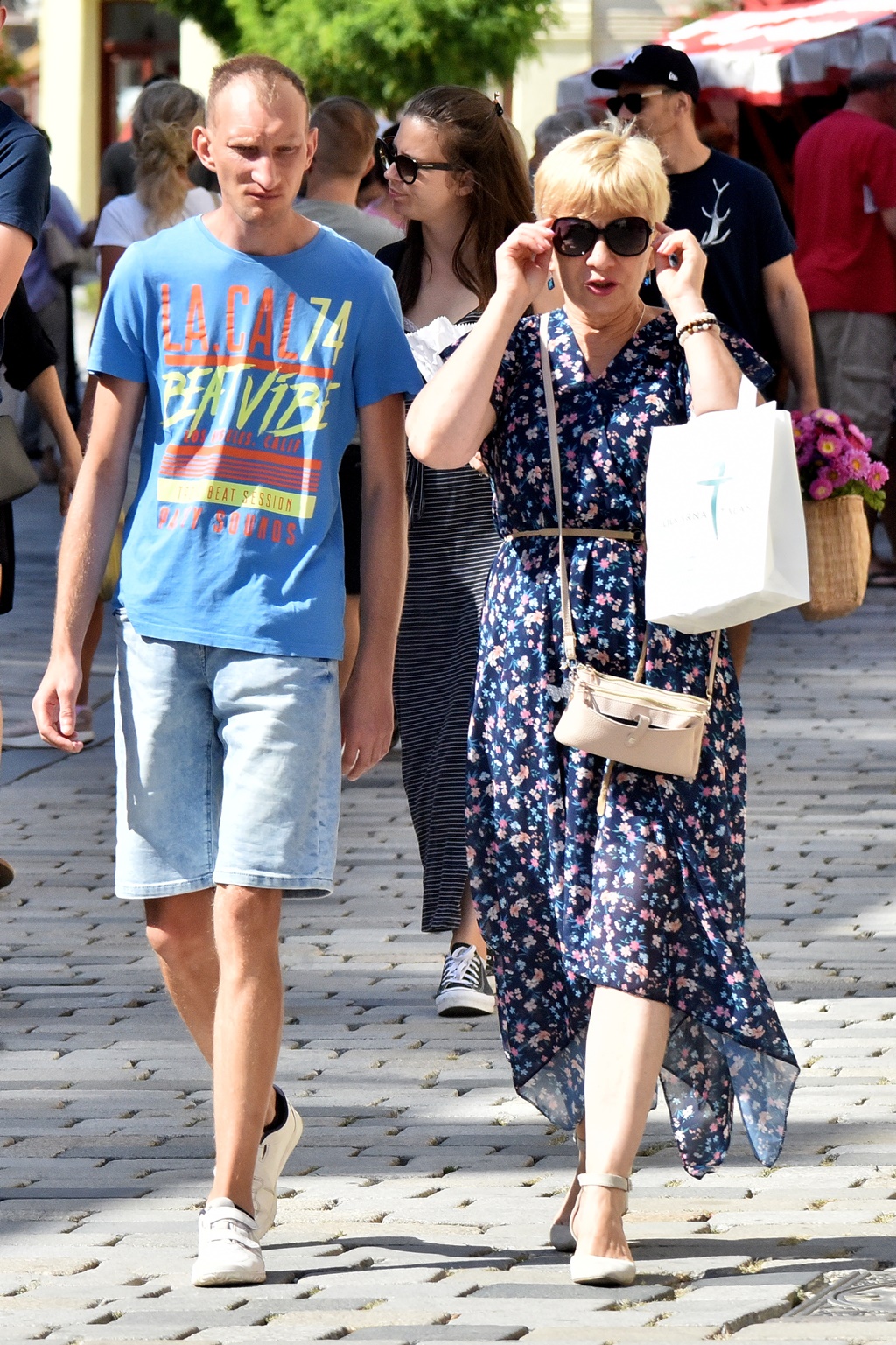 Image 5830373 (auto)