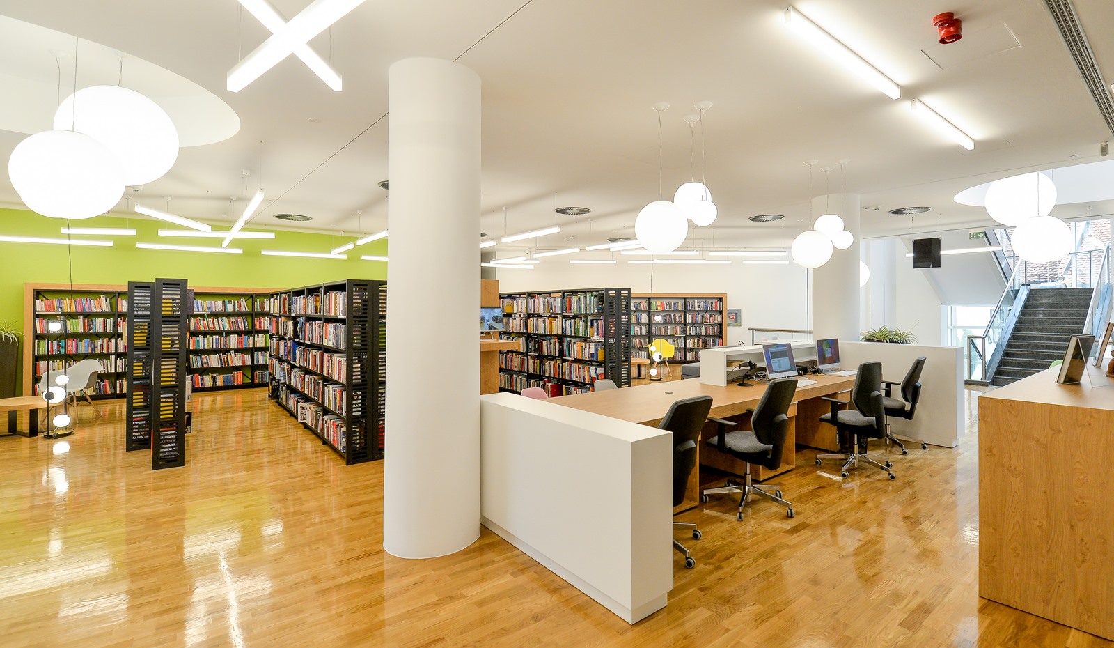 Gradska knjižnica i čitaonica, Varteksova robna kuća, otvorenje 26.4.2021, knjižnica