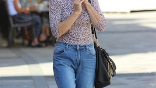 Image 5444396 (auto)