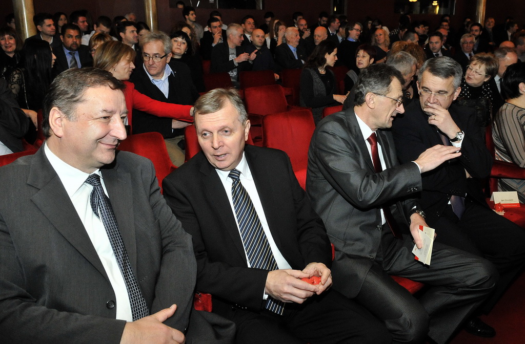 Svečana sjednica, Fakultet organizacije i informatike