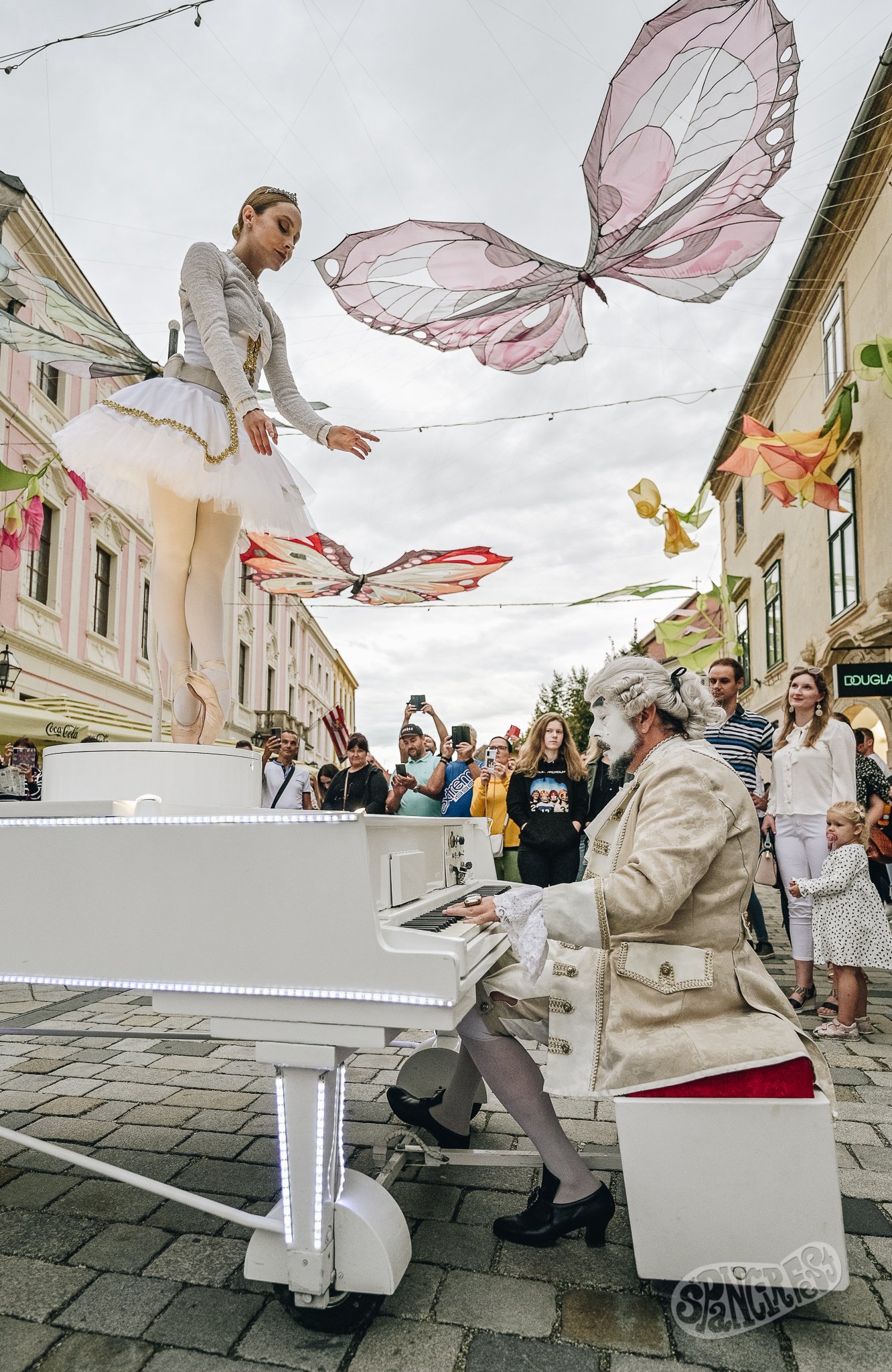 Image 5452722 (auto)