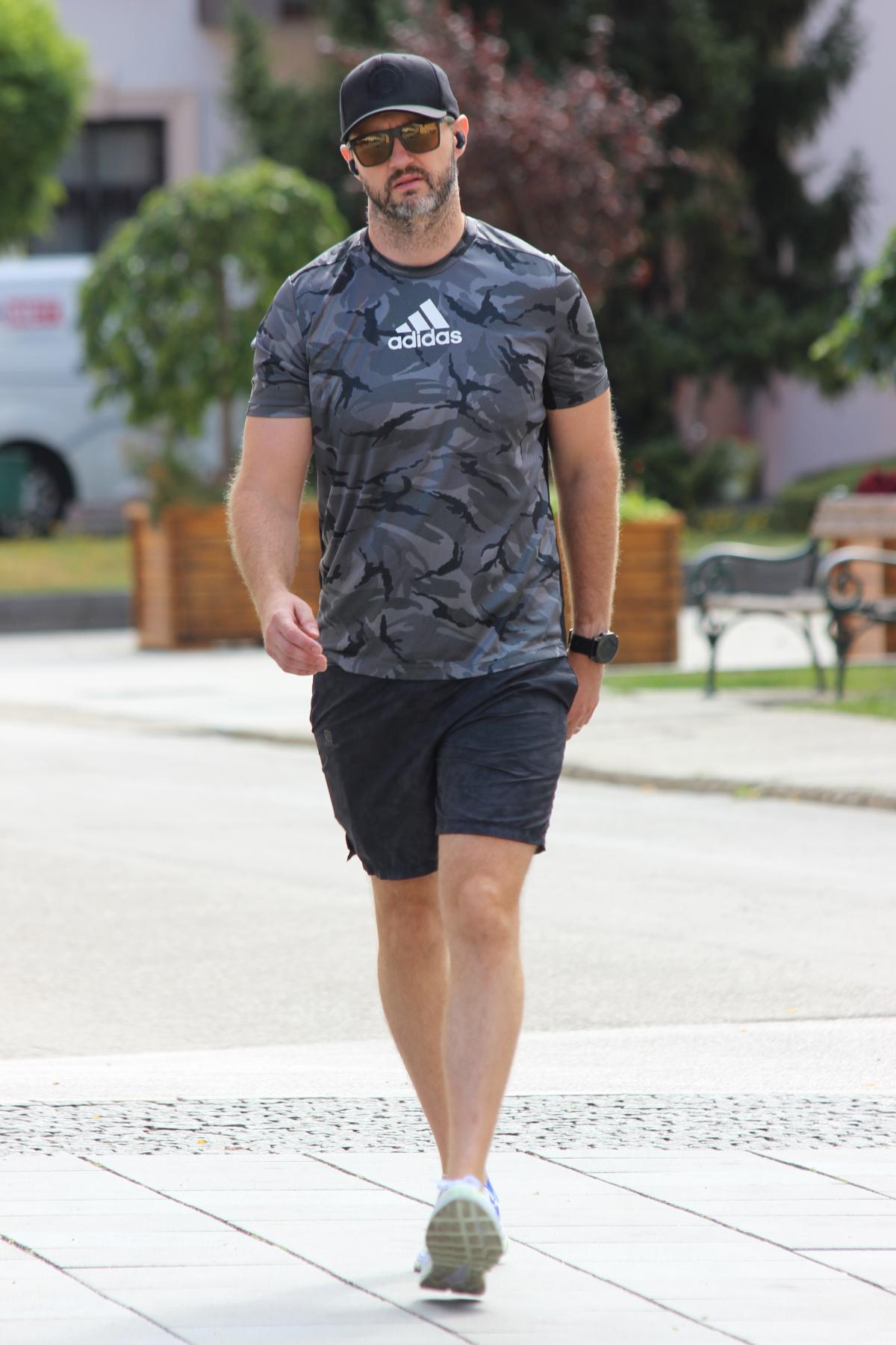 Image 5442664 (auto)