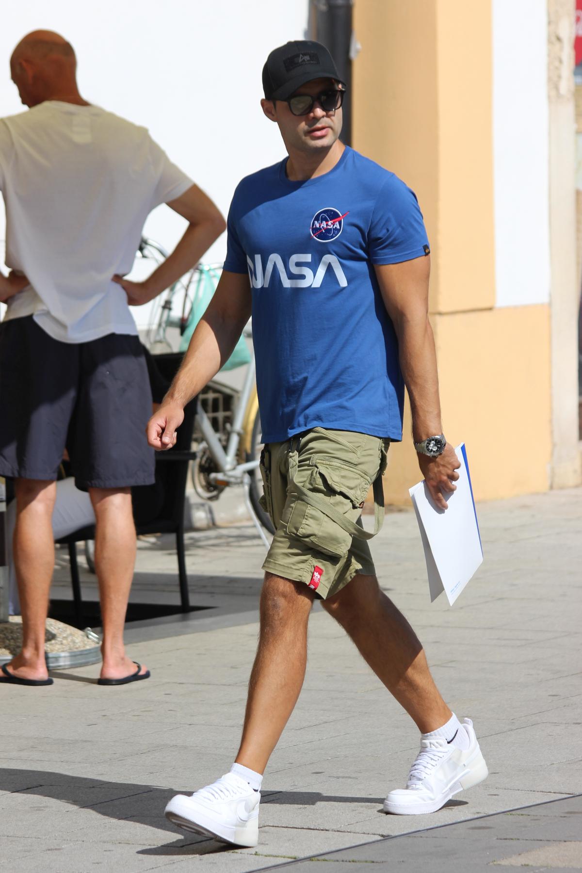 Image 5431380 (auto)