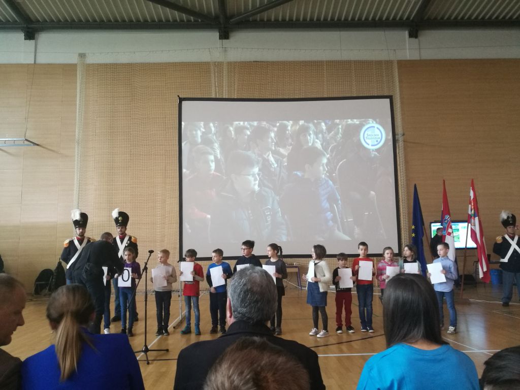 img20180405102219705407