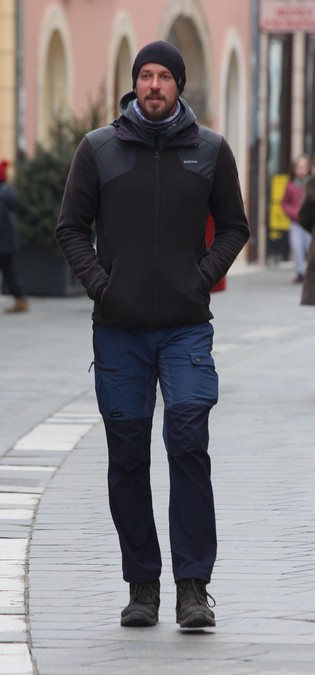 Image 5570467 (auto)