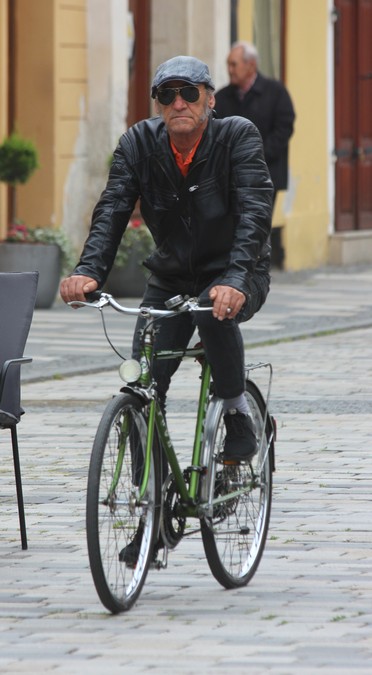 Image 5710439 (auto)